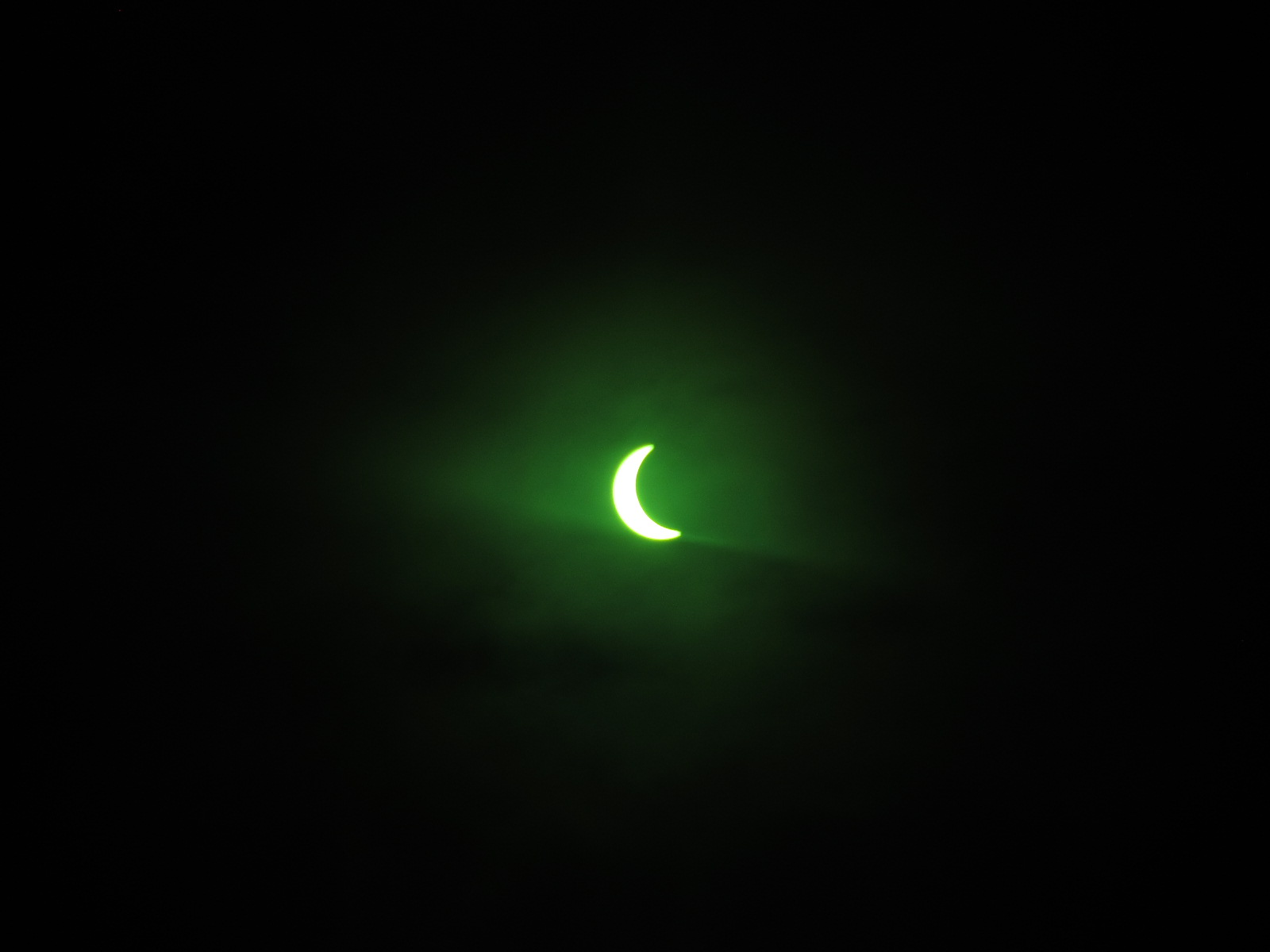 Solar eclipse 2015 Achnahaird Scotland, crescent sun