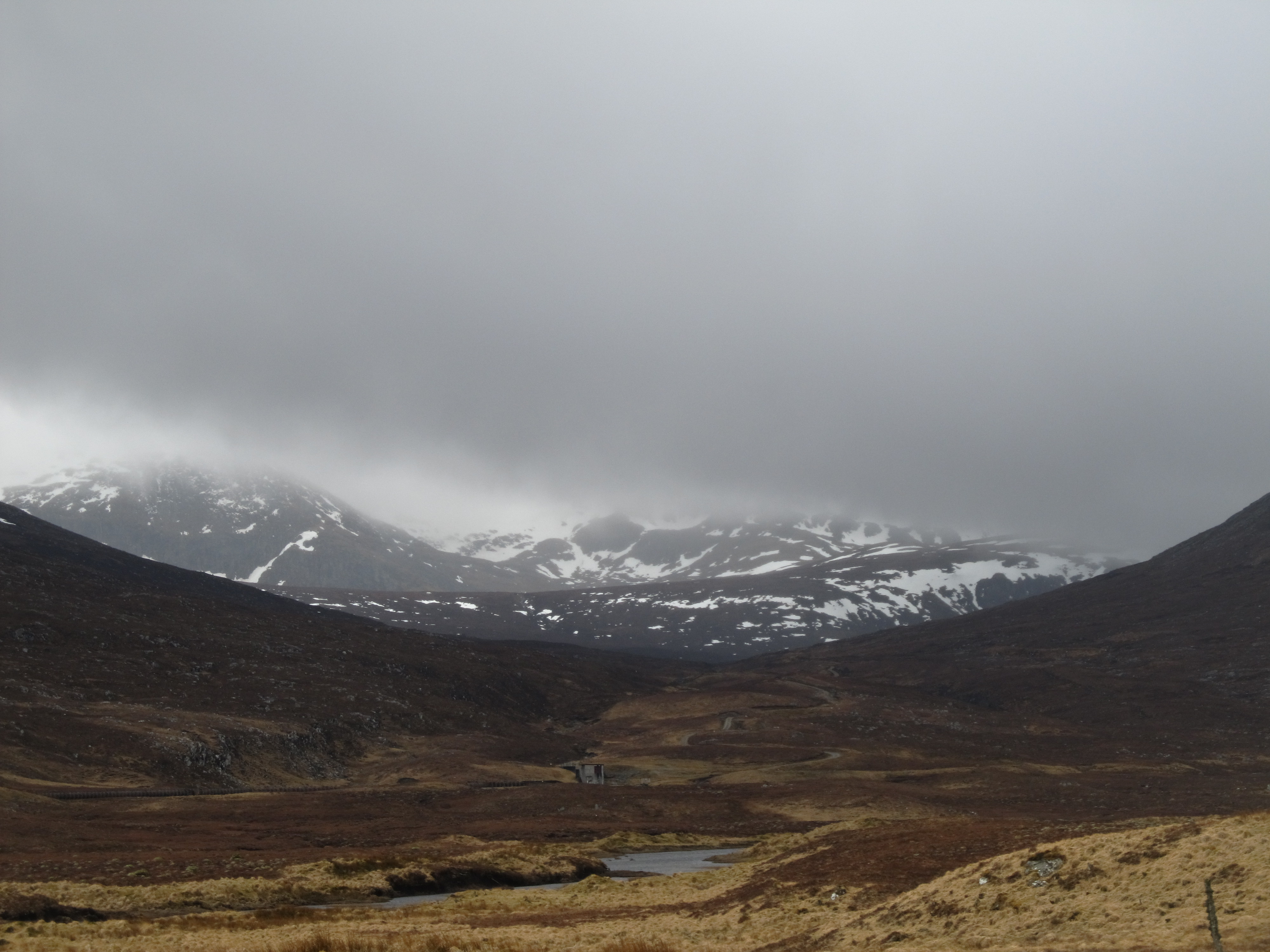 Caledoniam Mountains, Meall a'Chrasgaidh