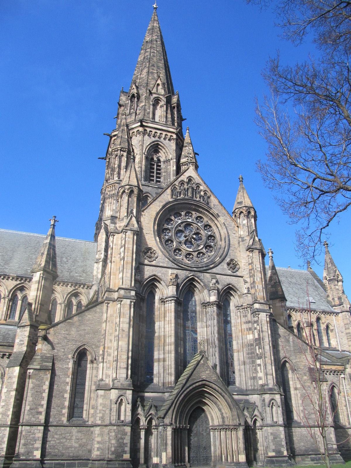 Edinburgh, St Mary's Cathedral, transept