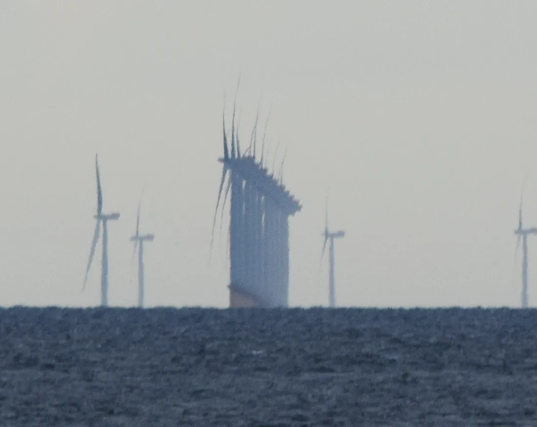 Sheringham shoal wind farm seen from Hunstanton, cropped