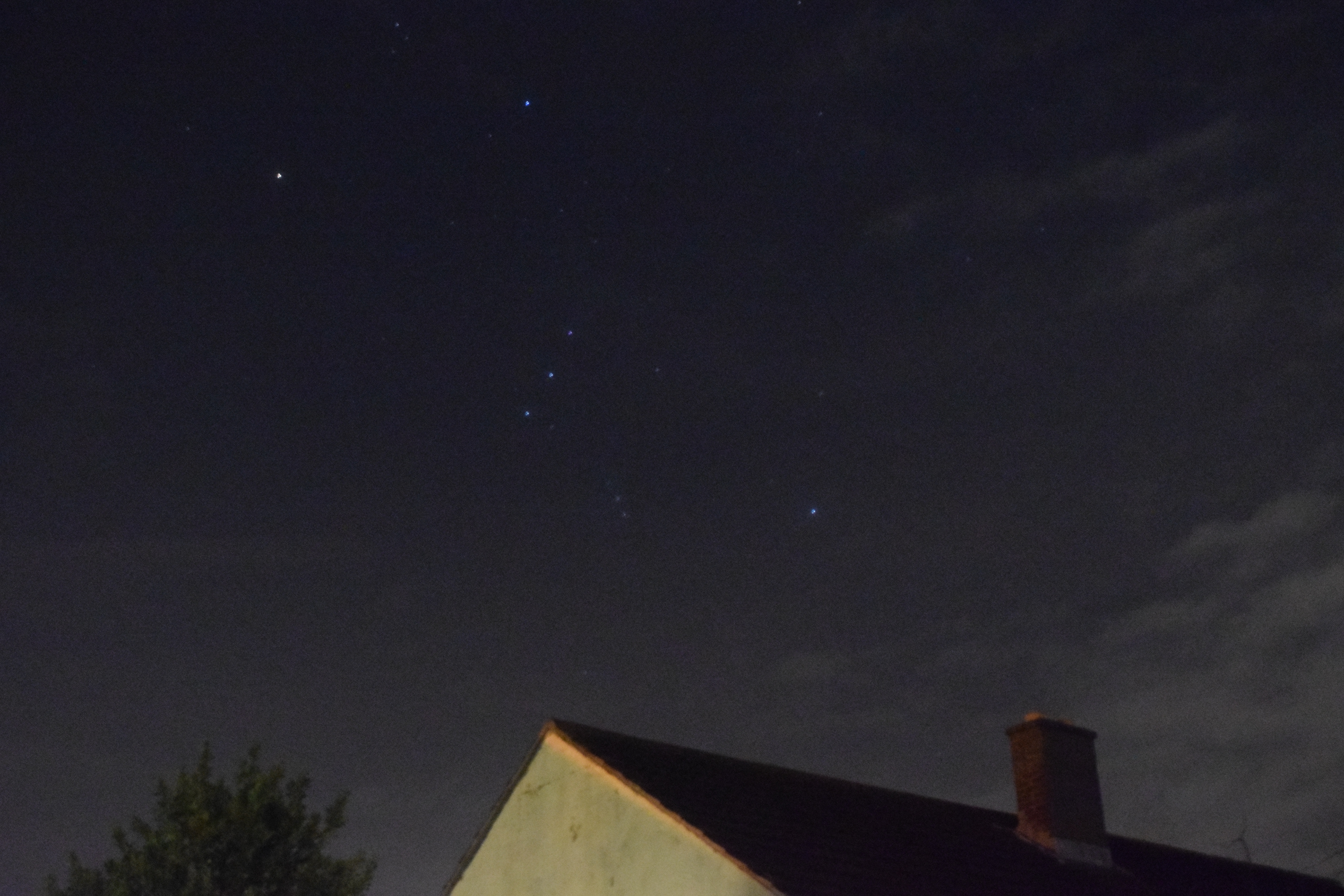 Sigma 24-70mm F2.8 EX DG Macro stargazing Orion constellation