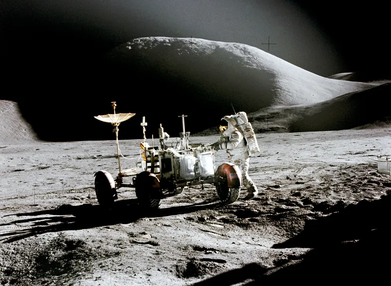 Misja Apollo, lądowanie na Księżycu