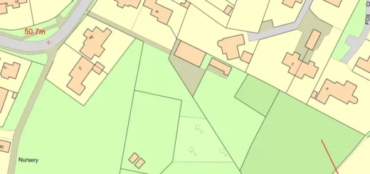 QGIS legend and scale edits